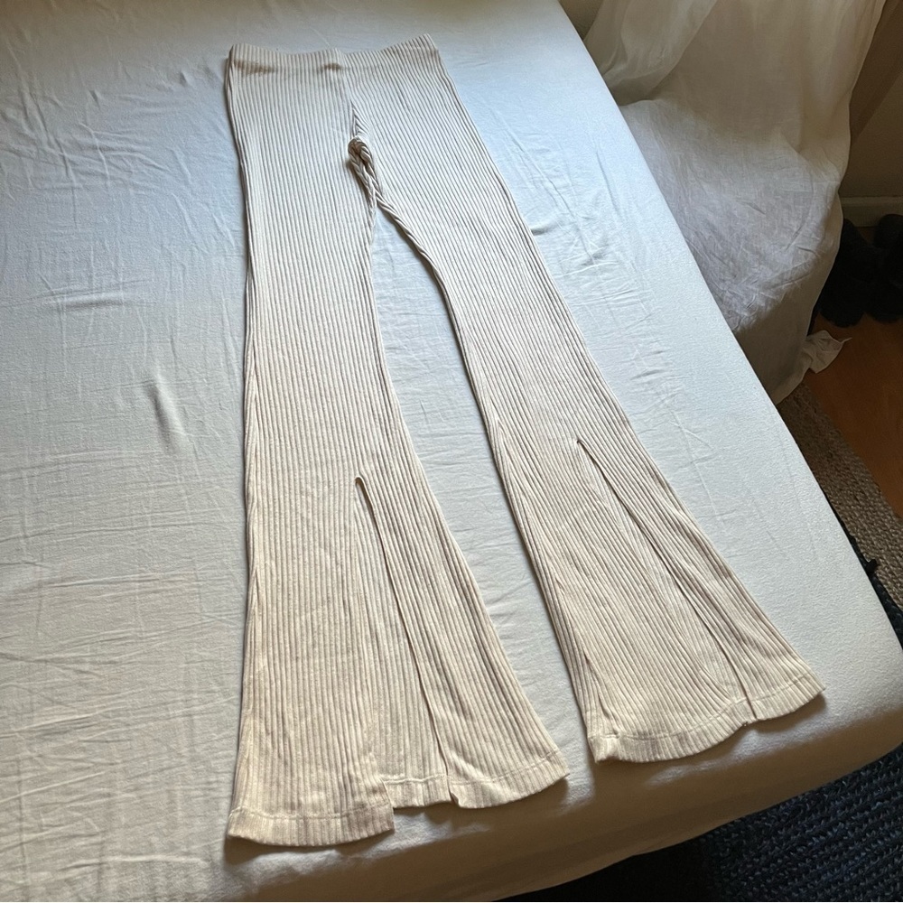 La‎ Semaine ivory rib knit flare boot cut pants
